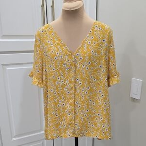 NWOT West Kei Yellow Flutter Sleeve Blouse